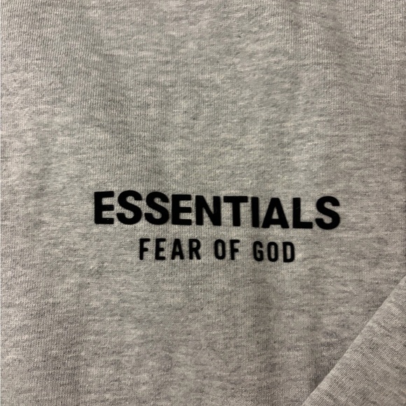 Essentials fear of god Light Heather Gray Fleece Hoodie FW2024 Large - Picture 2 of 5